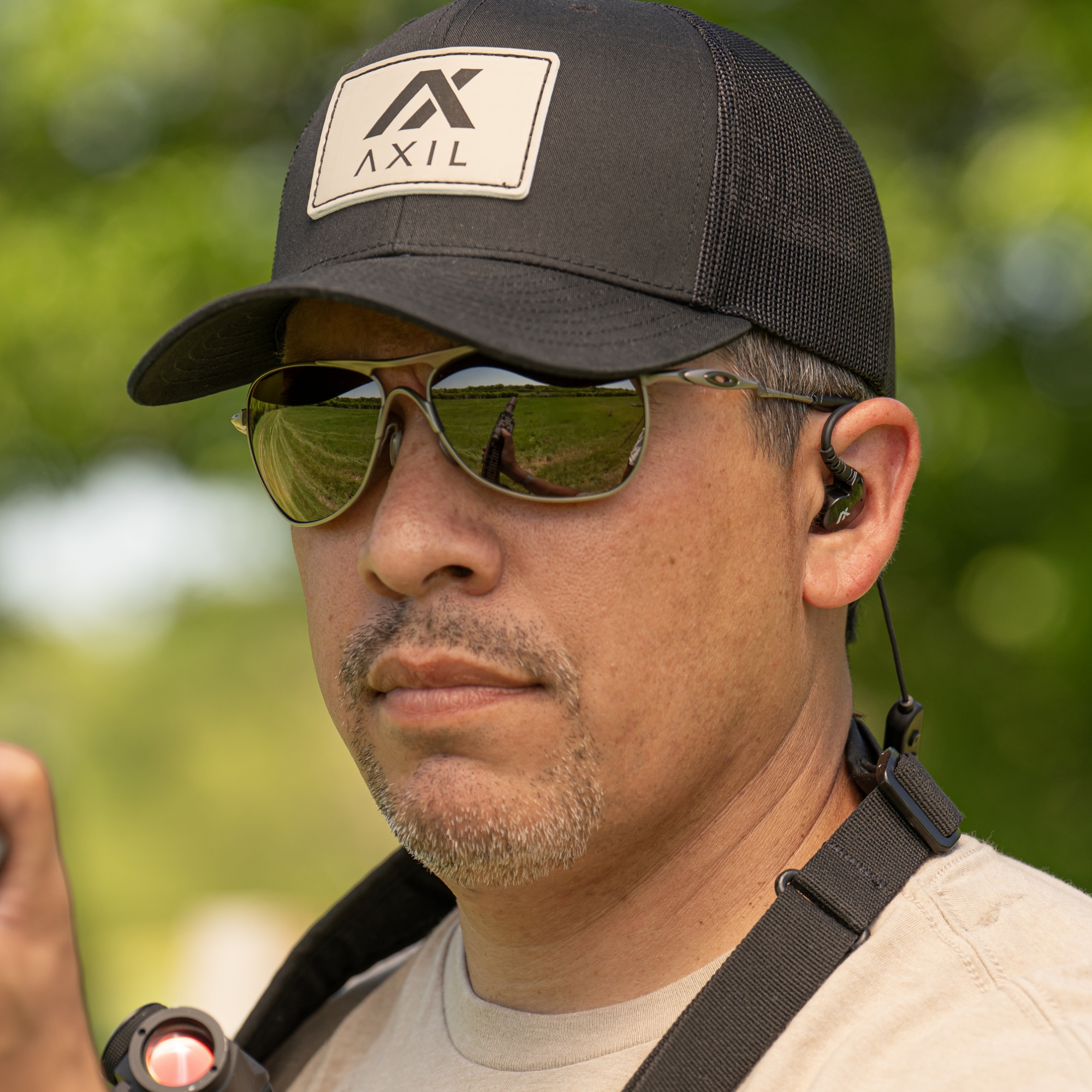 AXIL HAT